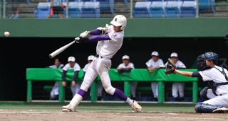 西大寺、倉敷南との打撃戦制す　高校野球 第１日１回戦