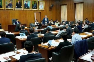 夫婦別姓、今国会は見送り　与野党、法案採決一致せず