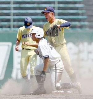 倉敷商４強、岡山東商に１３安打１１得点　高校野球 第１１日準々決勝