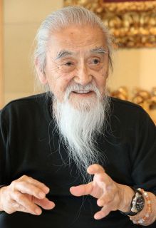 高橋秀さん死去　 文化功労者、抽象表現で国際的評価