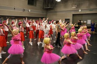 ミュージカル「木下サーカス物語」　12月の上演迫り、出演者通し稽古で完成度追求