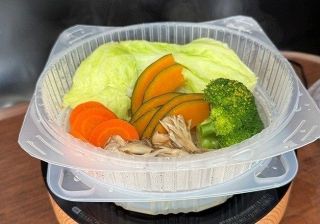丸善トレー、消費者向けに食品容器　プラ製せいろ、アイスチップス製氷皿