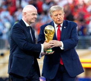 【サッカーＷ杯閉幕】熱狂の陰、危うい未来　ＦＩＦＡさらなる拡大路線