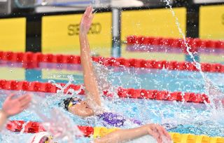 森（京山中）２冠、仮屋（東洋大）２位、村上（岡山大院）７位、上田（岡山南高）８位　青森国スポ競泳