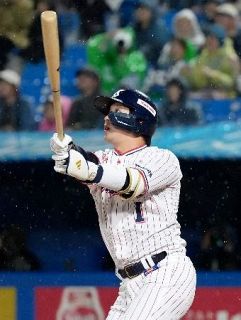 ヤ５―３中（２６日）　山田がサヨナラ２ラン