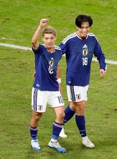 日本優勝、ＮＺに２―１　サッカーのキリン杯