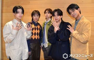 声優・野中ここな、10代最後の制服ショット ずぶ濡れのワンピース…写真