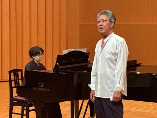 高梁の声楽家赤木さん、１０日にリサイタル　４年ぶり舞台、愛テーマ