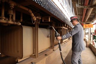 井原鉄道、燃料確保に苦慮　入札不調も、高騰で経費増懸念