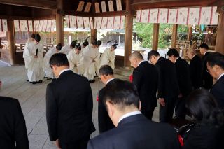 戦後８０年の節目 戦没者を追悼　岡山県護国神社で春季慰霊祭