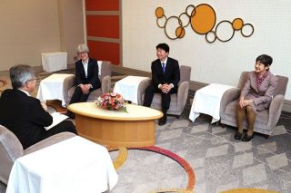 新春座談会 若者、女性に選ばれる岡山へ　魅力ある地域づくり