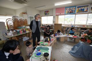 美術の力信じ普及に尽力した高橋秀さん　私財投じ若手を海外へ