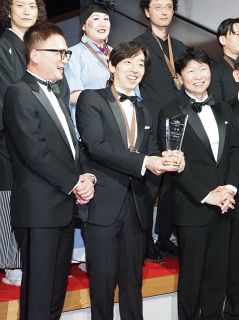 パワーエックス伊藤さんが大賞受賞　玉野の蓄電池を全国に