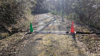 鉄製の溝ふた５枚盗まれる　岡山市北区御津の市道で　