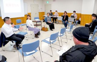 神辺駅周辺の将来像 住民ら考える　建築家 西村浩さん講演