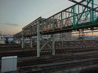 跨線橋は鉄道ファン養成所？ 廃止後も一部保存でお披露目