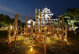 夏の烏城灯源郷